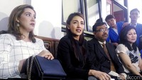 Menurutnya mereka tak terurus bila bersama Atalarik.