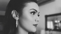 Kalau yang satu ini sudah langganan bermain film. Foto: Dok. Instagram/amandarawles