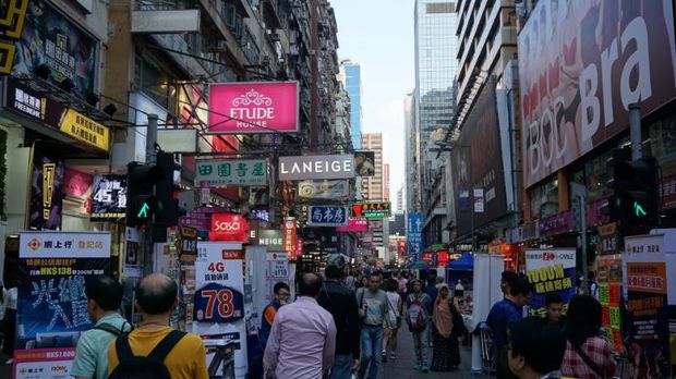 Belanja Oleh-oleh di Hong Kong, Mong Kok Tempatnya!
