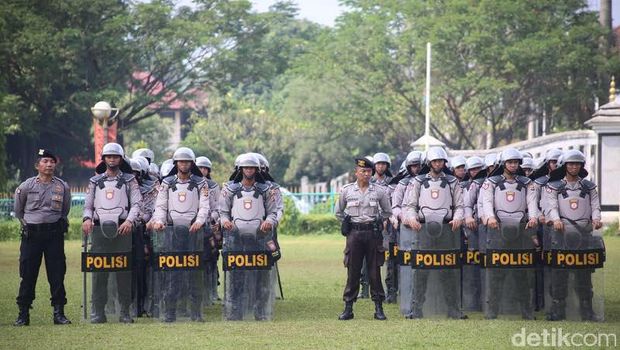 Cegah Massa ke Jakarta, Polres Bogor Jaga Tol dan Perbatasan