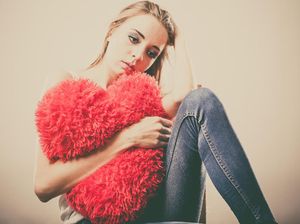 Awas Jatuh Cinta Berubah Jadi Lovesick, Ini Cirinya