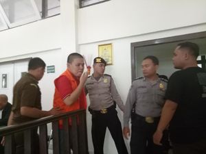 Divonis Mati, WN Malaysia Pengedar 20 Kg Sabu Menangis