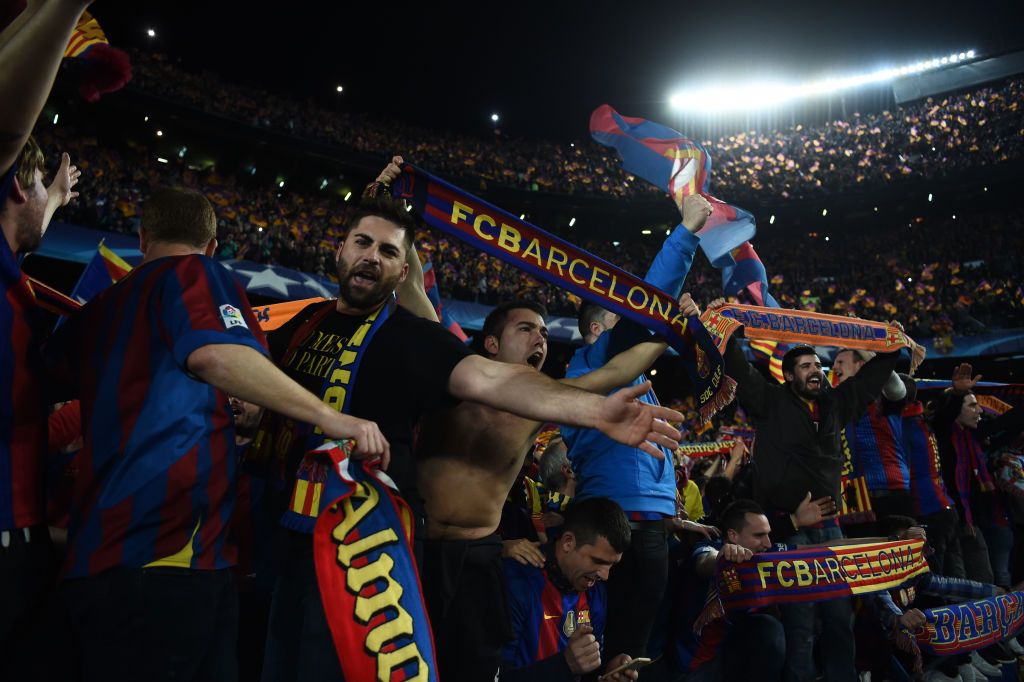 Camp Nou Stadion BARCELONA, SPAIN - MARCH 08: Barcelona fans celebrate victory after the UEFA Champions League Round of 16 second leg match between FC Barcelona and Paris Saint-Germain at Camp Nou on March 8, 2017 in Barcelona, Spain. (Photo by Laurence Griffiths/Getty Images)