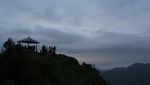 Potret Sunrise Puncak Sikunir yang Tertutup Mendung