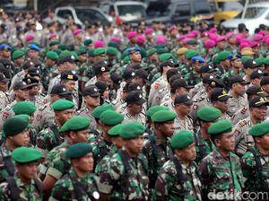 120.999 Personel Gabungan Siap Amankan Pilkada Serentak di Jatim