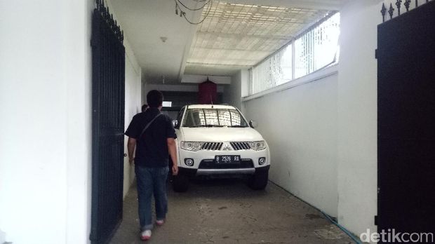 Setelah 3 Jam Tak Keluar Rumah, Djarot Merapat ke Hotel Pullman