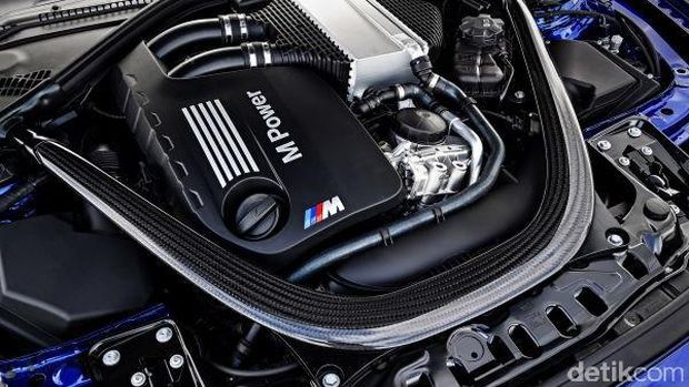 Mau BMW M4 CS? Tunggu Tanggal Mainnya