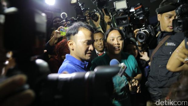 Kondisi Jupe Kritis, Dian Sastro Dikecam Netizen