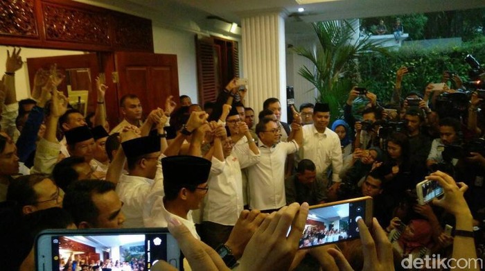 Usai Hadiri Milad PKS, Sandiaga Temui Prabowo di Kertanegara