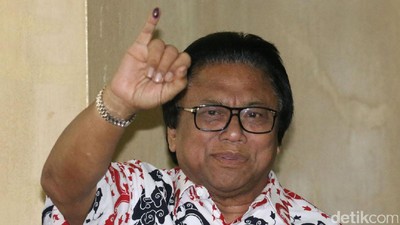 OSO Gunakan Hak Suaranya di Pilgub DKI