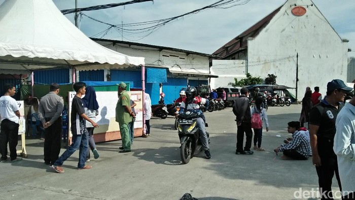 Antusiasme Warga Kampung Akuarium Nyoblos di 2 TPS