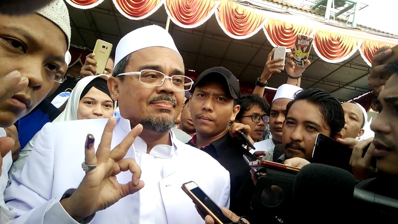 Polisi Periksa Ahli Bahasa soal Dugaan Guru SMA Hina Habib Rizieq Polisi Periksa Ahli Bahasa soal Dugaan Guru SMA Hina Habib Rizieq