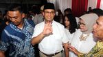 Anies Baswedan Pose 3 Jari Usai Nyoblos