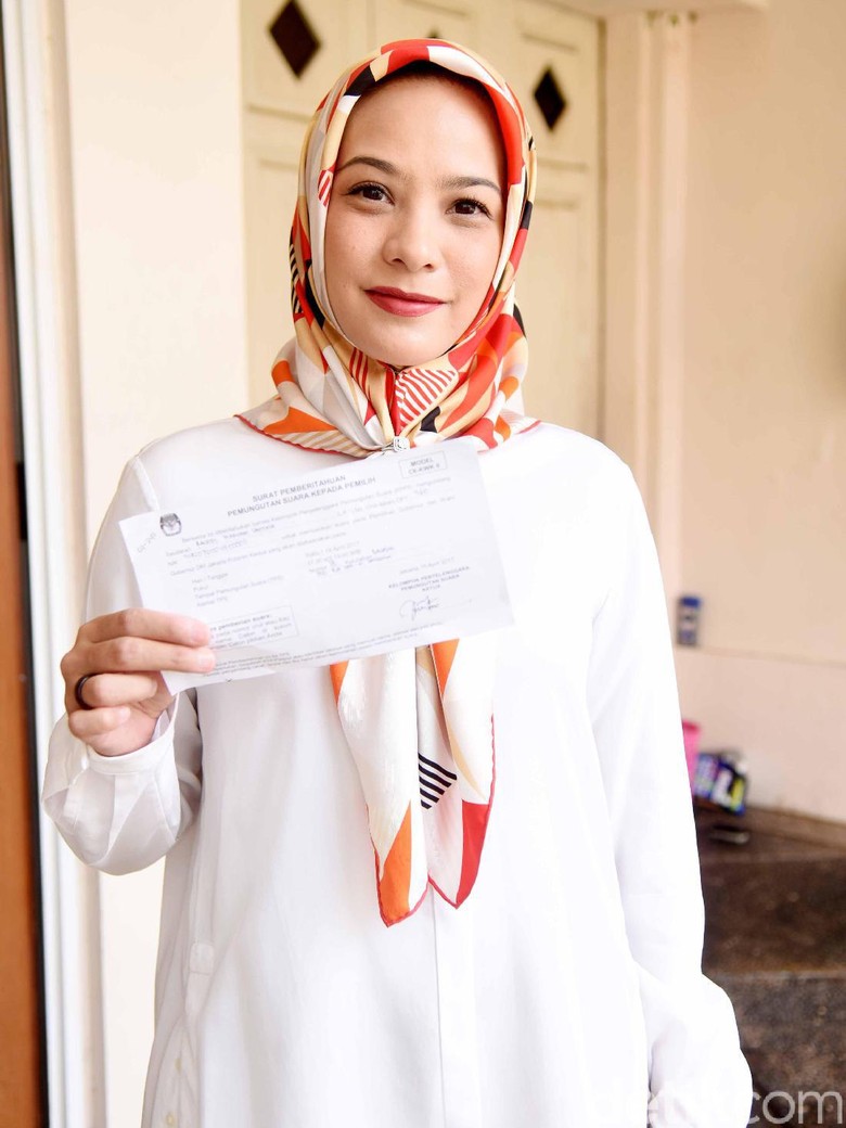 Rachel Maryam Minta Maaf soal Kebohongan Ratna Sarumpaet Rachel Maryam Minta Maaf soal Kebohongan Ratna Sarumpaet
