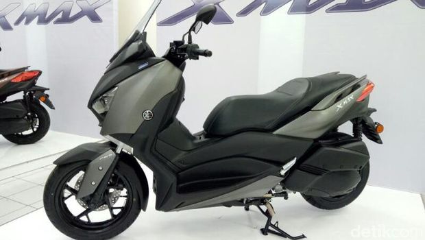 Kurang dari 24 Jam, Pemesan Skutik Yamaha XMAX Tembus 1.000 Orang