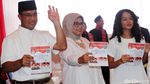 Anies Baswedan Pose 3 Jari Usai Nyoblos