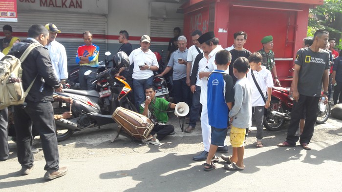 Alumni SLB dari Pangandaran Main Gendang Dan Menyanyi di TPS Anies