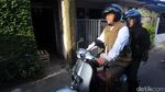 Jelang Nyoblos, Anies Konvoi Beli Kue dengan Vespa