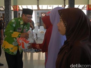 Kesejahteraan Meningkat, Angka Penerima Rastra di Pasuruan Menurun
