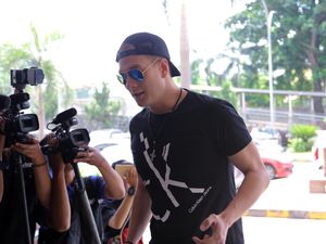 Bertrand Antolin Berduka Ayah Sambung Meninggal