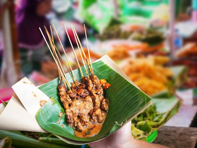 Sate Kobra dan Buaya Berbumbu Gurih Menantang Untuk Dicicipi