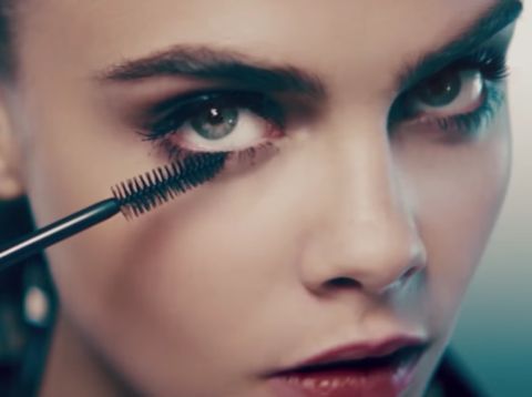 Ini Tester Kosmetik di Toko yang Berisiko Menularkan Bakteri