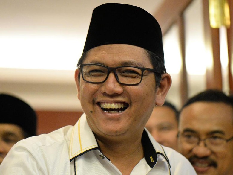 PKS: Kelanjutan Reklamasi Jadi Batu Ujian Pertama Anies-Sandi PKS: Kelanjutan Reklamasi Jadi Batu Ujian Pertama Anies-Sandi