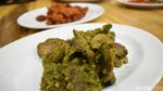 Hujan-hujan Enaknya Makan Semangkuk Sup Iga Hangat