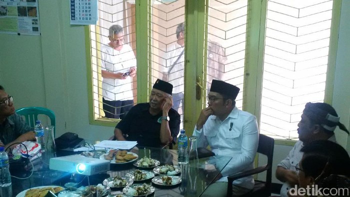 Ridwan Kamil Curhat Soal Leluhurnya Ke Solihin GP