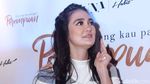 Luna Maya Sumringah Banget Sih!