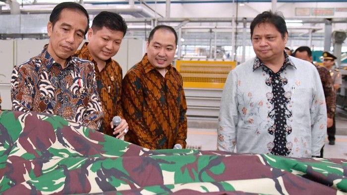Presiden Jokowi di Pabrik Sritex