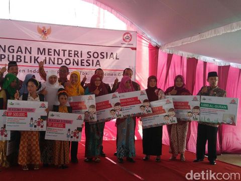 Soal Dampak Sosial Pabrik Semen Rembang, Mensos: Seeing is Believing