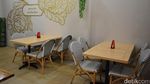 Hujan-hujan Enaknya Makan Semangkuk Sup Iga Hangat