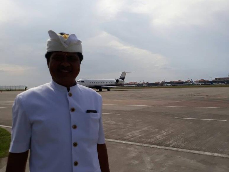 Sudikerta Meralat, Pesawat Jet yang Diupacarakan Bukan Milik Novanto Sudikerta Meralat, Pesawat Jet yang Diupacarakan Bukan Milik Novanto