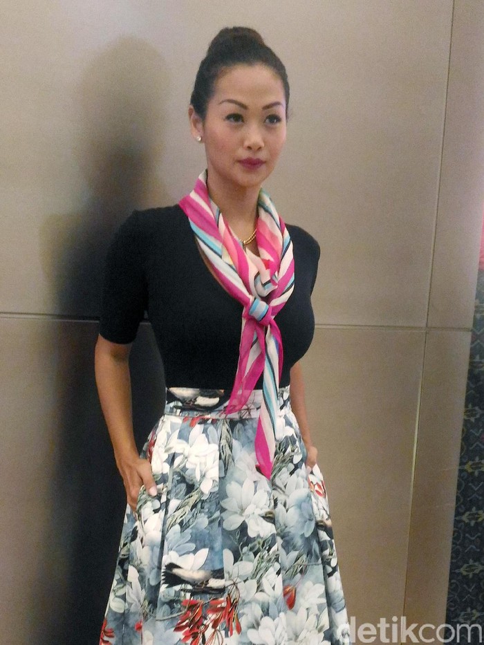 Indah Kalalo saat ditemui di Pacific Place.