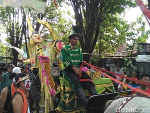 Kirab Pengantin Tebu, Awali Musim Giling di PG Madukismo
