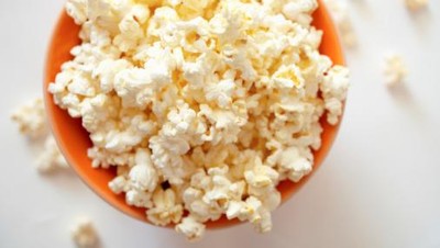 8 Makanan Ini Pernah Muncul di Adegan Film Horror