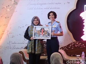 Kisah Fariana Dewi Djakaria, Pilot Heli Wanita Pertama di ASEAN