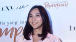 Dena Rachman Makin Cantik dan Seksi
