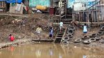 Bermain di Bibir Kali, Bahaya Mengintai Anak