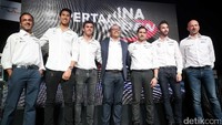 Sean punya tugas baru musim ini selain kewajibannya membalap di F2 bersama Pertamina Arden. Pemuda 20 tahun itu jadi test driver untuk tim Formula 1, Toro Rosso.