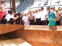 Mentan Lepas Pengiriman 10 ribu ton Jagung dari Gorontalo ke Jawa