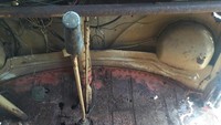Namun yang mencengangkan, ternyata masih banyak orang yang meminati mobil tak terurus ini. Terbukti hingga saat ini, sudah ada 62 penawaran untuk mobil.