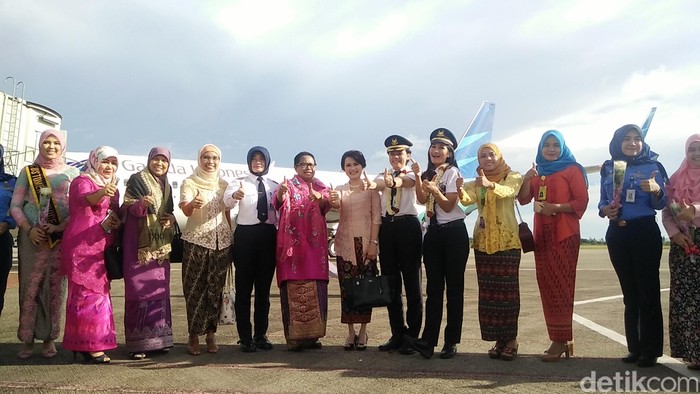 Pesan Menteri dan Pilot Perempuan untuk Kartini Milenial