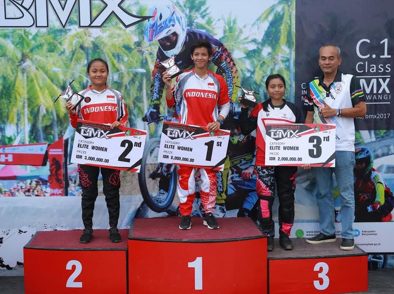 Biker Indonesia Juarai Elite Woman Round 1 Internasional BMX Banyuwangi Biker Indonesia Juarai Elite Woman Round 1 Internasional BMX Banyuwangi