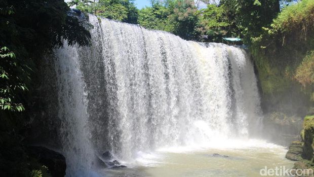 Air terjun Temam di Sumsel Air terjun Temam di Sumsel