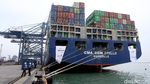Kapal CMA-CGM Otello Berlabuh di Priok
