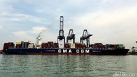 Kapal Otello saat bersandar di Tanjung Priok.