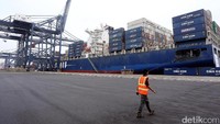 Kapal tersebut nantinya akan melakukan pelayanan jasa angkutan peti kemas yang memiliki rute Jakarta-Laem Chabang (Thailand)-Cai Mep (Vietnam)-Los Angeles-Oakland.  