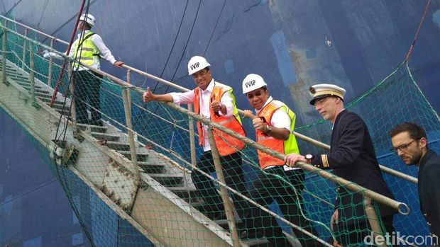 Pelabuhan Tanjung Priok